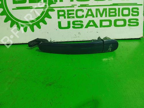 Used Front right exterior door handle VW PASSAT B5.5 (3B3) 1.6 (102 hp) 31545757