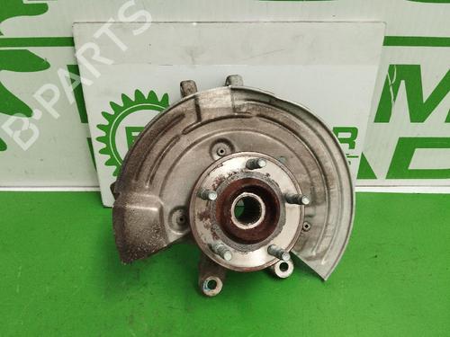 Used Right rear steering knuckle Right rear steering knuckle JAGUAR S-TYPE II (X200) 2.7 D (207 hp) 31674640 31674640