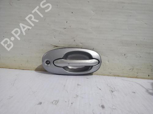 front-right-exterior-door-handle-kia-carnival-ii-gq-1999-2000-2001-2002-2003-2004-2005-2006-2007-31561182 main image