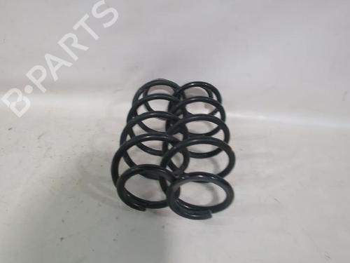 Støddæmperfjeder Støddæmperfjeder TOYOTA YARIS (_P13_) 1.5 (NSP131_) (112 hp) 33747113 33747113