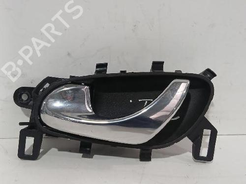 Venstre bagtil invendig håndtag NISSAN QASHQAI II (J11, J11_) 1.3 DIG-T (140 hp) 31568226