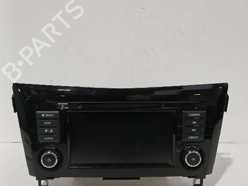 Used Radio NISSAN QASHQAI II (J11, J11_) 1.3 DIG-T (140 hp) 31568355
