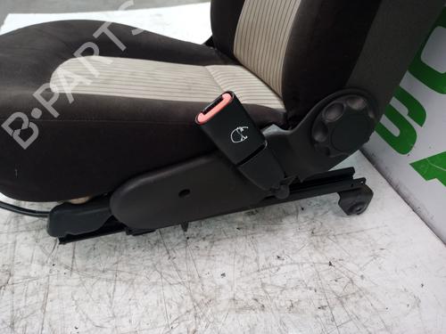 Right front seat LANCIA YPSILON (843_) | BP38861503C16 - Image 4