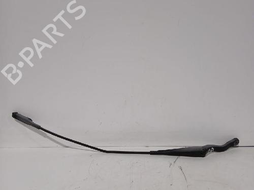 Used Front windshield wiper arm OPEL CORSA D (S07) 1.3 CDTI (L08, L68) (75 hp) 32463477