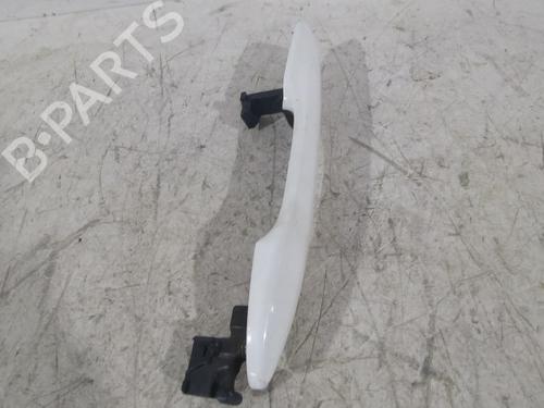 Used Rear left exterior door handle Rear left exterior door handle 32462001 32462001