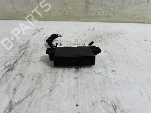 Used Electronic module Electronic module OPEL CORSA F (P2JO) 1.2 (68) (101 hp) 31562775 31562775