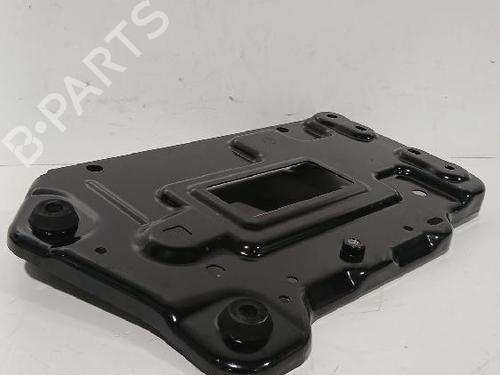 Support MERCEDES-BENZ B-CLASS Sports Tourer (W246, W242) B 180 CDI / d (246.212) | BP31568197C155 