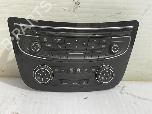 Used Climate control PEUGEOT 508 I (8D_) 2.0 HDi (163 hp) 31560937