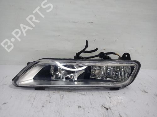 Right front fog light VW PASSAT B7 (362) 1.6 TDI | BP31557418C31 - Image 3