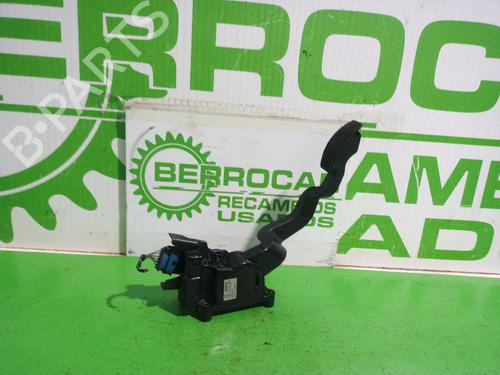Pedal FIAT BRAVO II (198_) 1.9 D Multijet (198AXB1A) (120 hp) 31552335