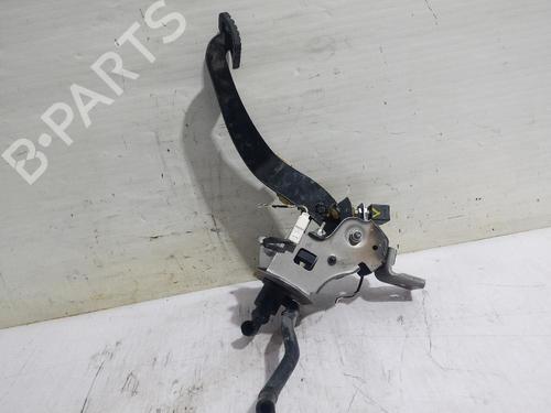 koblingspedal HYUNDAI ix35 (LM, EL, ELH) 2.0 CRDi 4WD (136 hp) 31562628