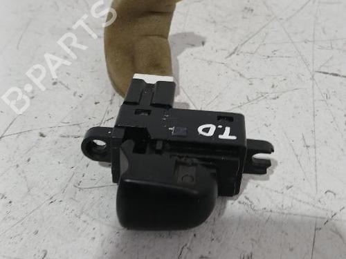 Højre bagtil elrude kontakt NISSAN JUKE (F15) 1.5 dCi (110 hp) 32489144