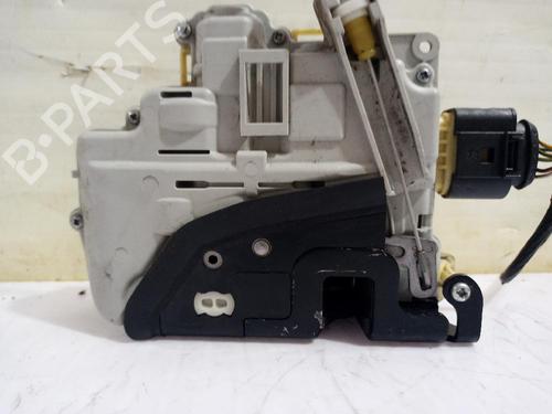 Used Front right lock VW EOS (1F7, 1F8) 2.0 FSI (150 hp) 31559739