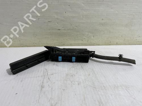 Used Fuse box TOYOTA PRIUS Liftback (_W2_) 1.5 Hybrid (NHW20_, NHW20R) (112 hp) 31562069