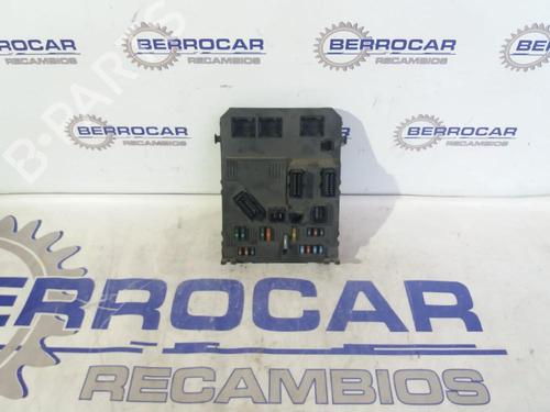 Used Fuse box Fuse box PEUGEOT 206 Hatchback (2A/C) 1.9 D (69 hp) 31677880 31677880