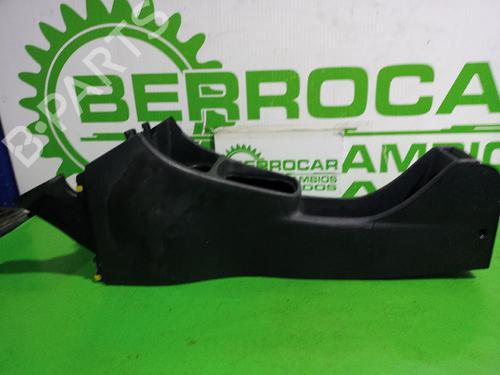 Used Middle console OPEL ZAFIRA A MPV (T98) 2.0 DI 16V (F75) (82 hp) 31552873