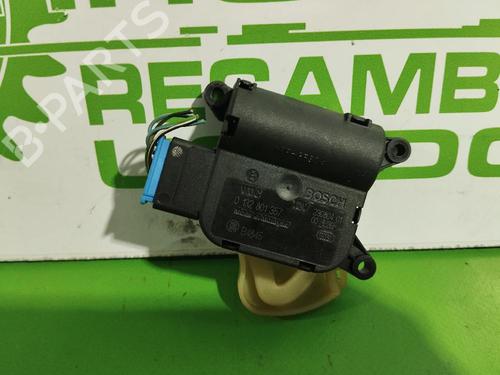 Used Heater blower motor Heater blower motor SEAT IBIZA III (6L1) 1.9 SDI (64 hp) 31543369 31543369