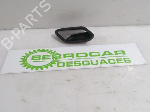 Højre bagtil invendig håndtag DACIA DUSTER (HM_) 1.0 TCe 90 (HMM6) (91 hp) 31567830