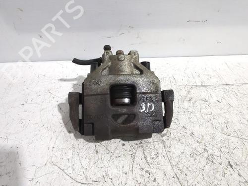 Used Right front brake caliper Right front brake caliper TOYOTA YARIS (_P9_) 1.33 VVT-i (NSP90_, NSP90R) (100 hp) 32466341 32466341