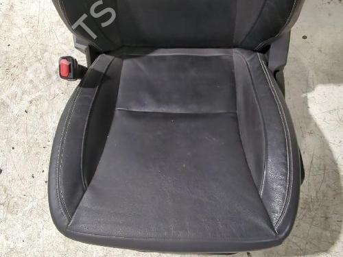 Left front seat SUZUKI SX4 S-Cross (JY) 1.4 T AllGrip (AKK414) | BP36000915C15 - Image 2