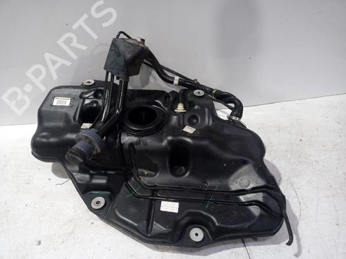 Benzintank TOYOTA AURIS (_E18_) 1.8 Hybrid (ZWE186_, ZWE186R) (136 hp) 31554536