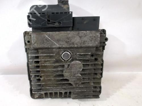 Used Engine control unit (ECU) Engine control unit (ECU) VW GOLF VI Variant (AJ5) 1.6 TDI (105 hp) 33570869 33570869