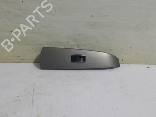 Used Right rear window switch TOYOTA PRIUS Liftback (_W2_) 1.5 Hybrid (NHW20_, NHW20R) (112 hp) 31562061
