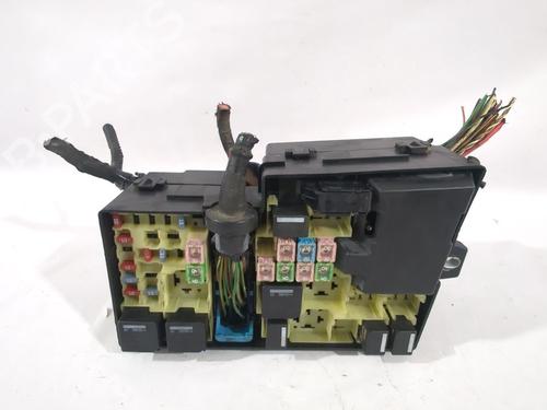 Used Fuse box Fuse box 38864927 38864927
