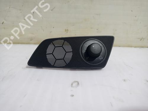 Spejlkontakt SKODA YETI (5L) 1.2 TSI (105 hp) 31560584