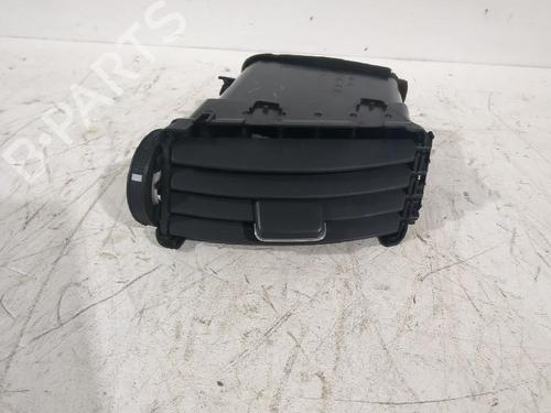 Used Air vent Air vent TOYOTA COROLLA Verso (ZER_, ZZE12_, R1_) 2.2 D-4D (AUR10_, AUR10R) (177 hp) 31563817 31563817