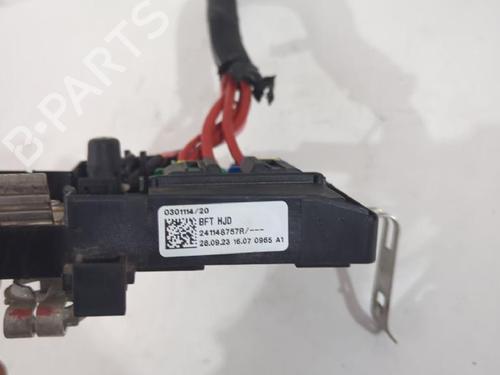 Fuse box DACIA DUSTER (HM_) 1.0 TCe 90 (HMM6) | BP32462641E1  - Image 5