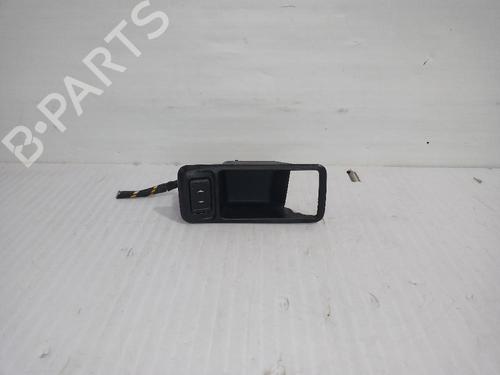 right-front-window-switch-ford-focus-i-saloon-dfw-1999-2000-2001-2002-2003-2004-2005-2006-2007-2008-2009-31556118 main image