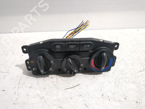 AC-Styringsenhed/Manøvreenhed KIA RIO I Saloon (DC_) 1.3 (75 hp) 32463907