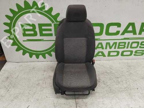 Used Right front seat FORD FOCUS I Saloon (DFW) 1.6 16V (100 hp) 31545322