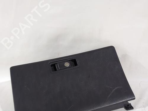 Used Glove box Glove box 39492542 39492542