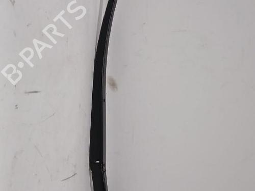 Used Front windshield wiper arm KIA STONIC (YB) 1.0 T-GDi (101 hp) 31567432