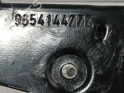 Hand brake PEUGEOT 307 (3A/C) 1.4 16V | BP32465929I18