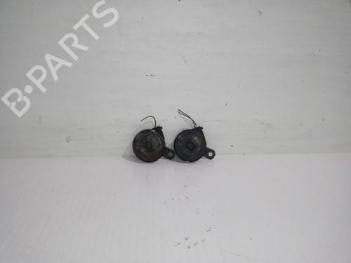 Horn für TOYOTA RAV 4 V (_A5_, _H5_) 2.0 VVTi (MXAA52) (150 hp) 31556712