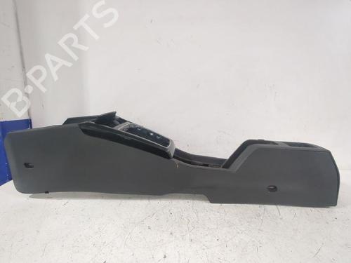 Console central OPEL ASTRA H Saloon (A04) 1.7 CDTi (L69) (101 hp) 32852111