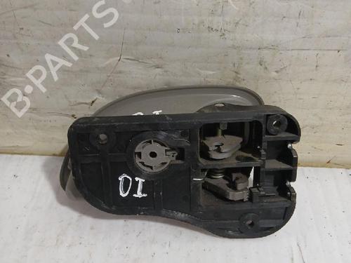 Front left interior door handle KIA CARENS III MPV (UN) 2.0 CRDi 140 | BP31563983I13  - Image 6