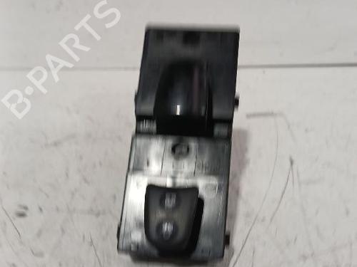 Used Right front window switch NISSAN JUKE (F15) 1.5 dCi (110 hp) 32489128