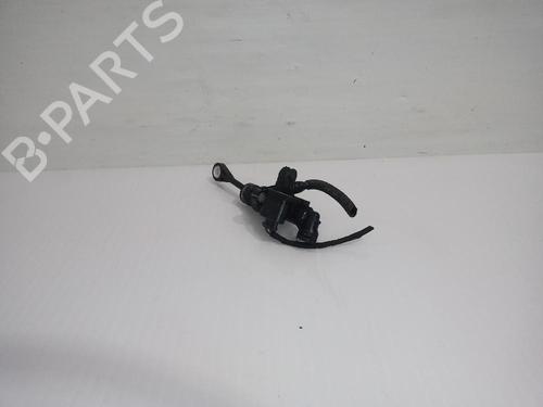 Used Clutch slave cylinder SEAT ARONA (KJ7, KJP) 1.0 TSI (110 hp) 31556508