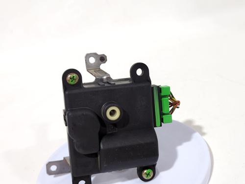 fuel-door-actuator-honda-civic-vii-hatchback-eu-ep-ev-2000-2001-2002-2003-2004-2005-2006-39095420 main image