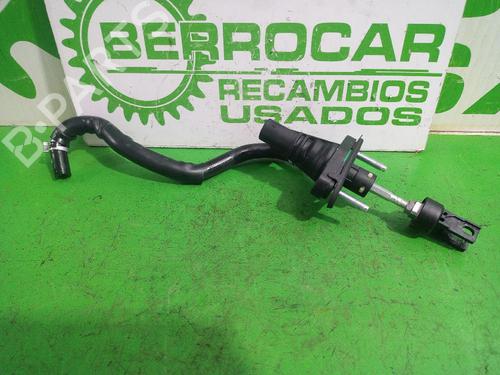 Used Clutch slave cylinder Clutch slave cylinder TOYOTA AURIS (_E18_) 1.2 (NRE185_, NRE185R) (116 hp) 31547903 31547903