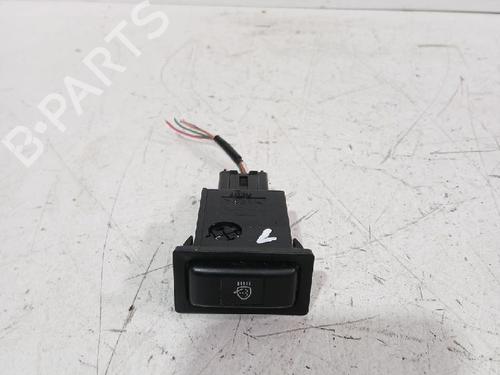 Used Switch TOYOTA AVENSIS Saloon (_T25_) 2.0 D-4D (ADT250_, ADT250R) (126 hp) 32489673