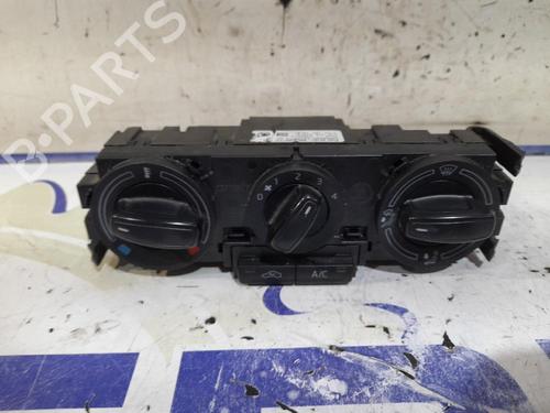 Used Climate control Climate control SKODA RAPID Spaceback (NH1) 1.6 TDI (90 hp) 31540247 31540247