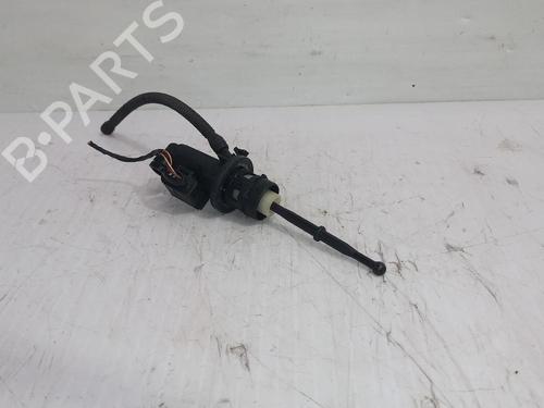 Used Clutch slave cylinder SEAT ALTEA XL (5P5, 5P8) 1.9 TDI 4x4 (105 hp) 31557183