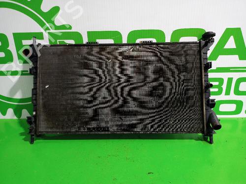 Used Water radiator Water radiator FORD TRANSIT CONNECT (P65_, P70_, P80_) 1.8 TDCi (90 hp) 31543967 31543967