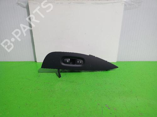 Used Right front window switch Right front window switch NISSAN QASHQAI II (J11, J11_) 1.2 DIG-T (115 hp) 31554560 31554560