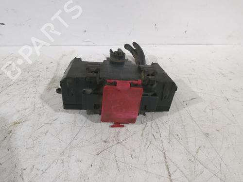 Used Fuse box MERCEDES-BENZ CLK (C209) CLK 240 (209.361) (170 hp) 31564402